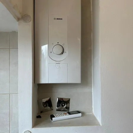 Apartamento Luxury 2 Bedrooms, Near Center & East Gate Mall Escópia