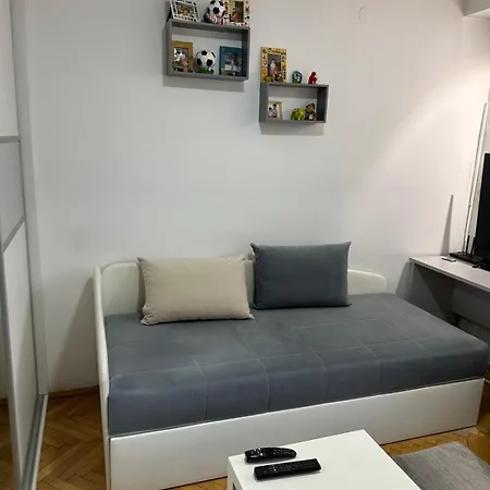 Luxury 2 Bedrooms, Near Center & East Gate Mall Apartamento *