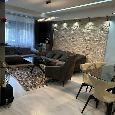 Apartamento Luxury 2 Bedrooms, Near Center & East Gate Mall *