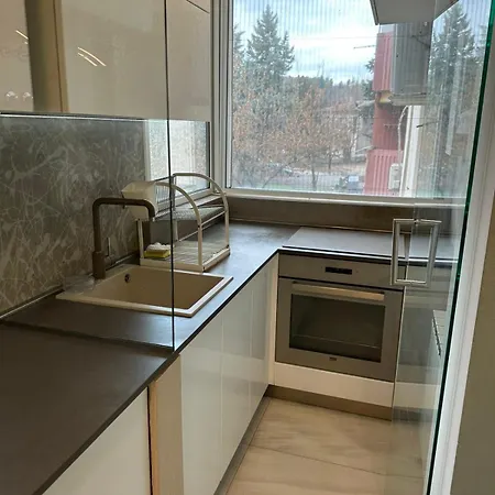 Luxury 2 Bedrooms, Near Center & East Gate Mall Apartamento