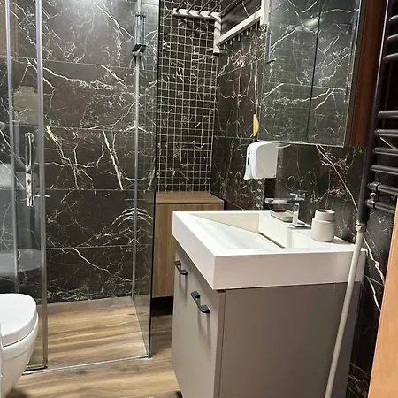 Apartamento Luxury 2 Bedrooms, Near Center & East Gate Mall Escópia